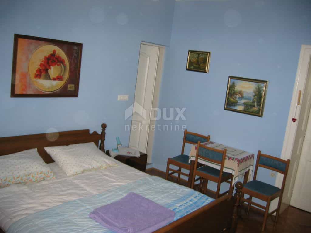 Condominio en Opatija, Primorje-Gorski Kotar County 10871175