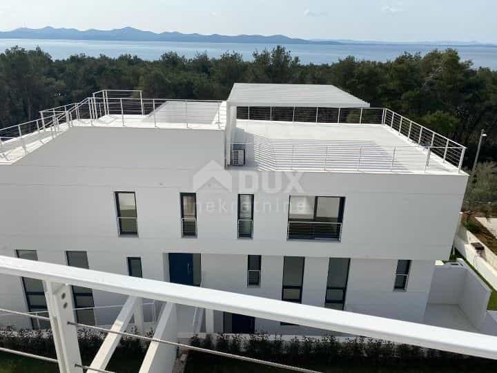 Condominio en Kožino, Zadar County 10871246