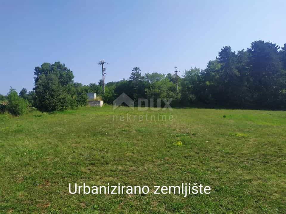 Γη σε Tinjan, Istarska Zupanija 10871682