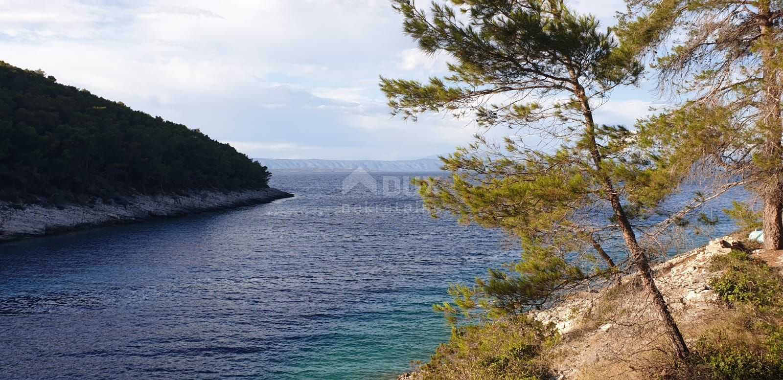الأرض في Vela Luka, Dubrovnik-Neretva County 10871726
