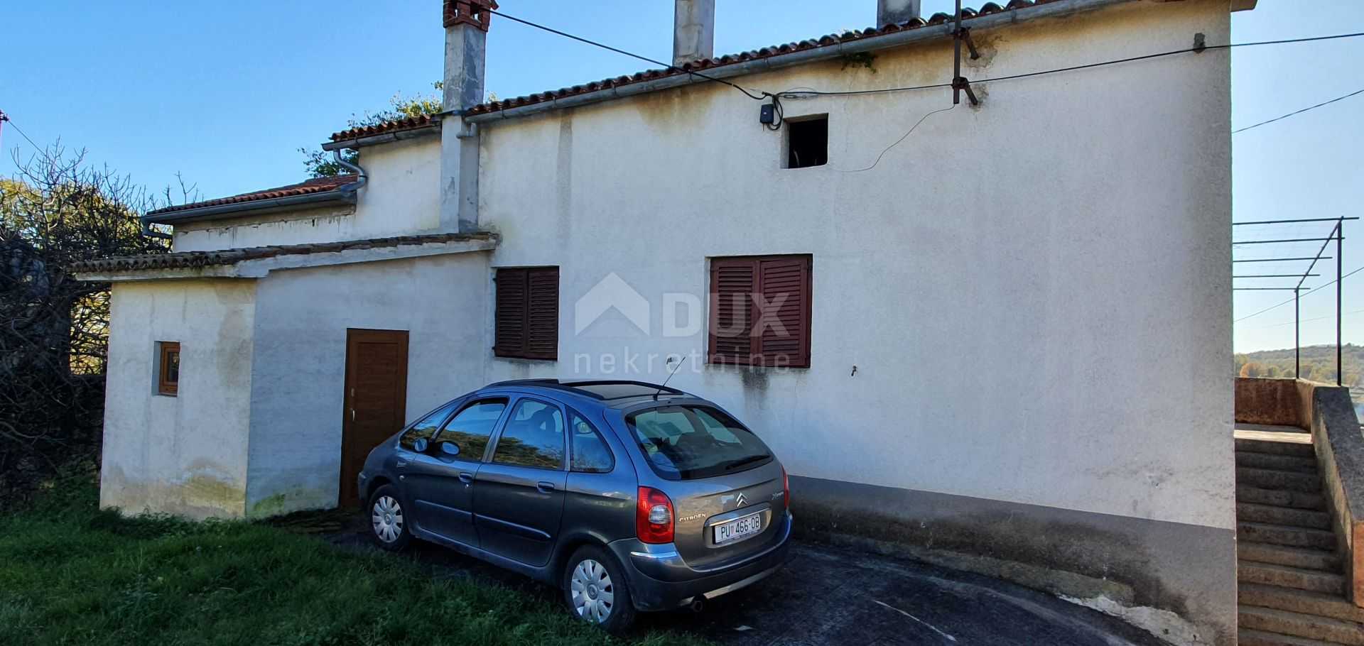 House in Pican, Istarska Zupanija 10871993