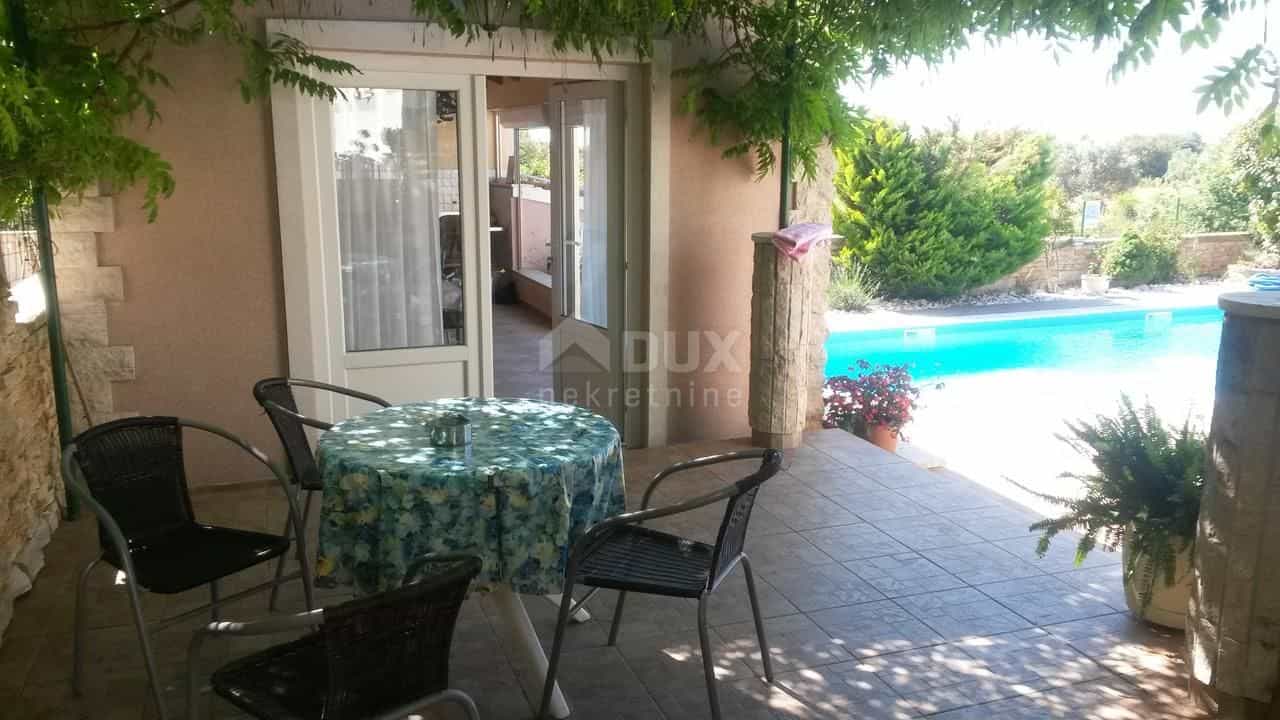 House in Štinjan, Istria County 10872325