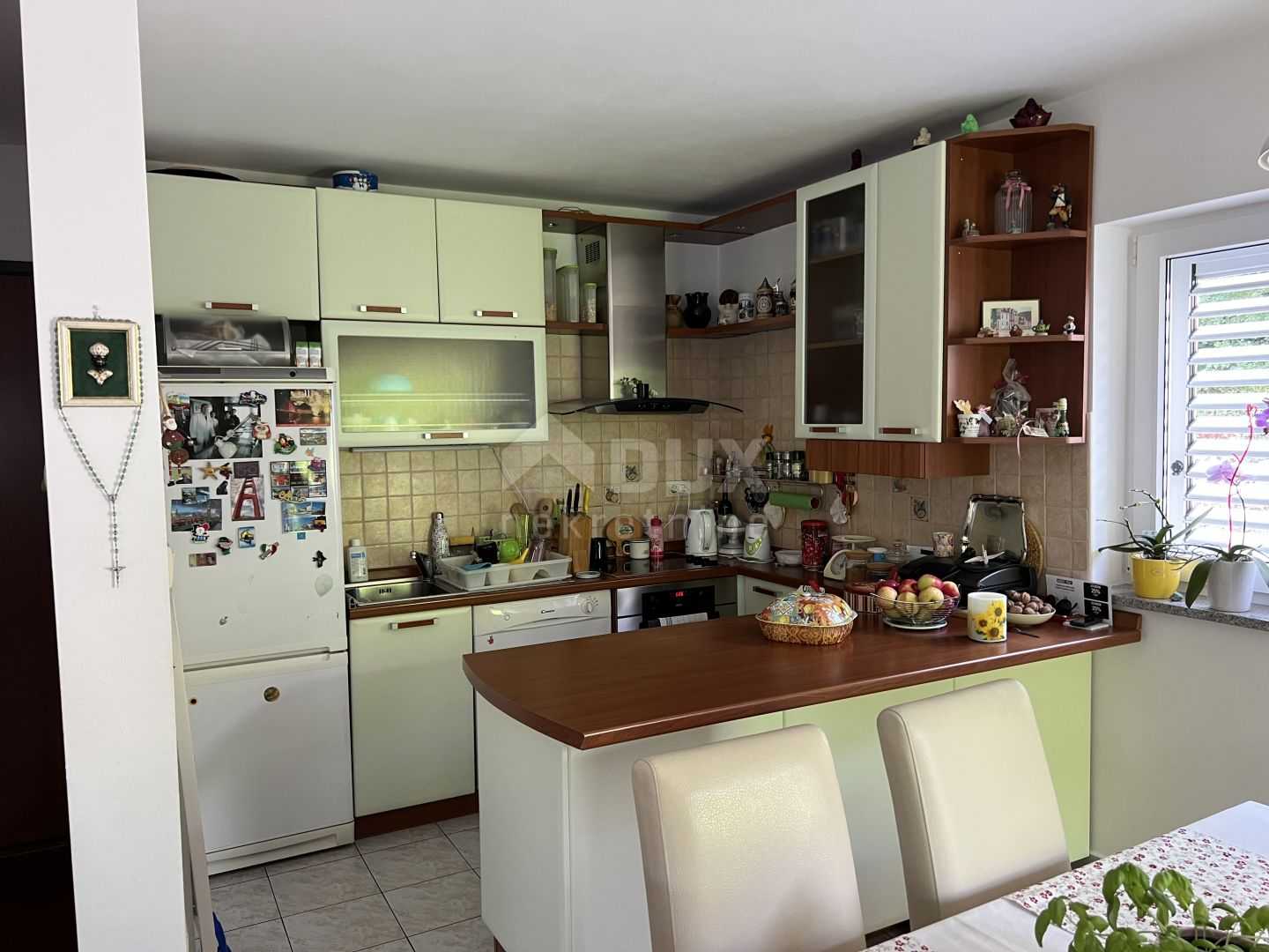 Condominium in Moscenicka Draga, Primorsko-Goranska Zupanija 10872334