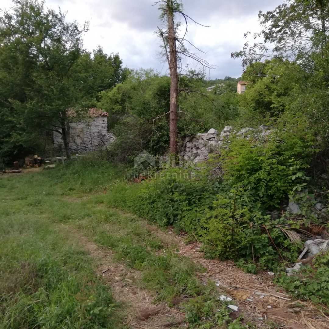 Γη σε Trinajstići, Primorje-Gorski Kotar County 10872385