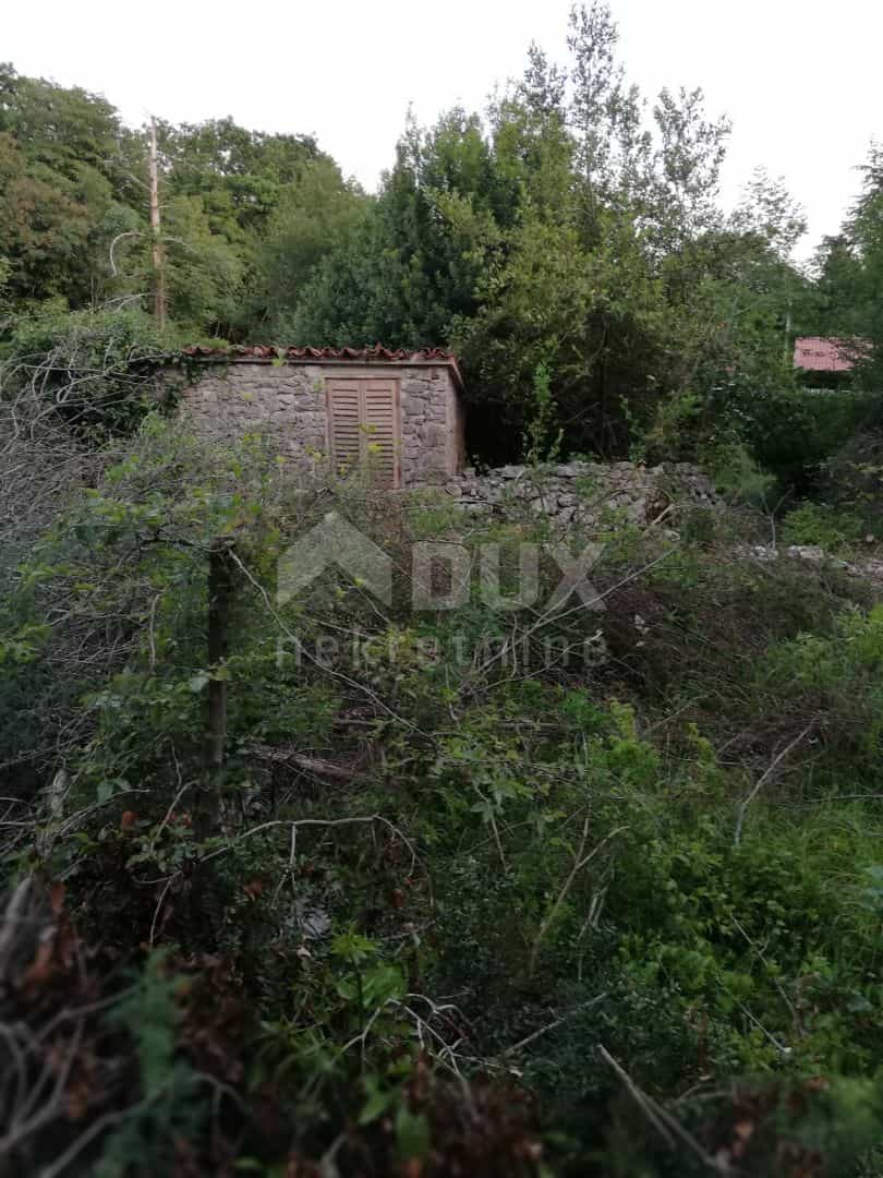 Tanah dalam Matulji, Primorsko-Goranska Zupanija 10872387