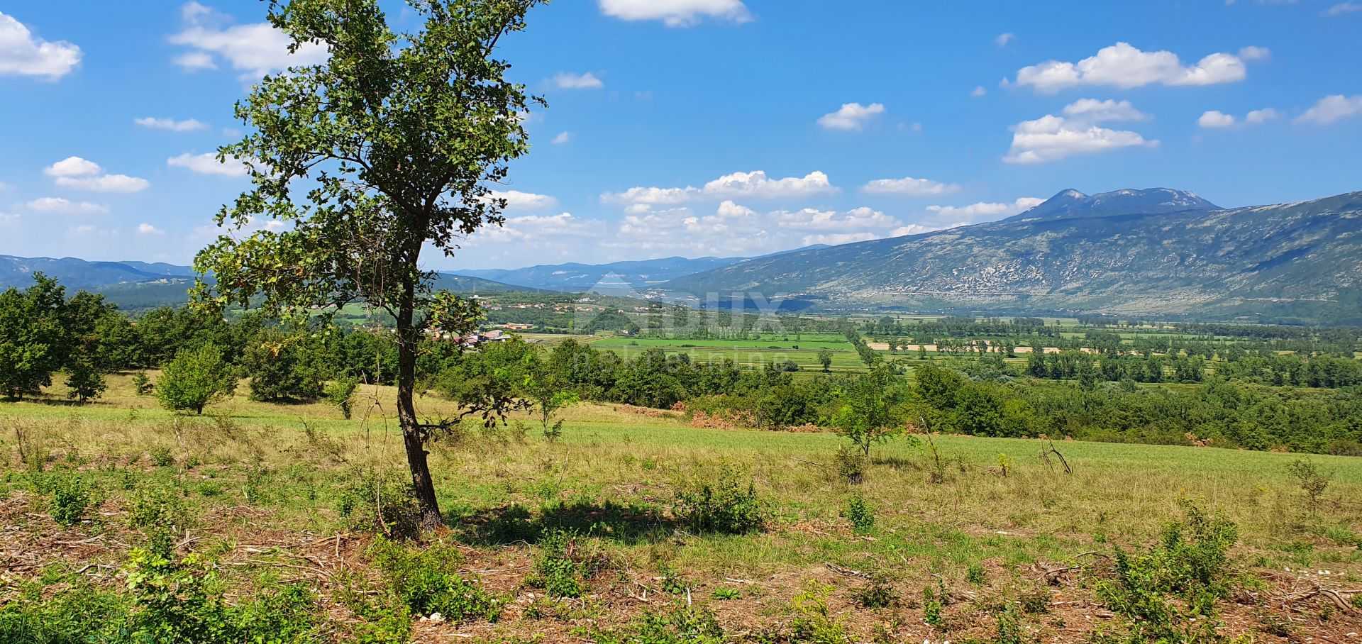 Land in Kršan, Istria County 10872535