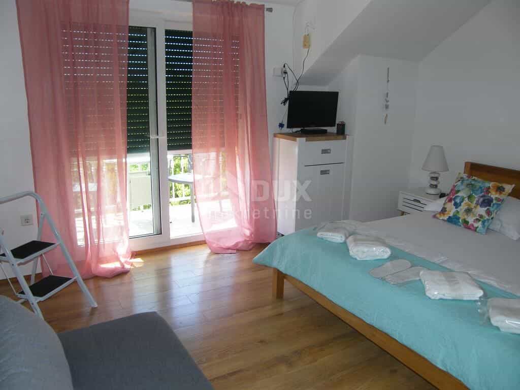 House in Premantura, Istria County 10872565