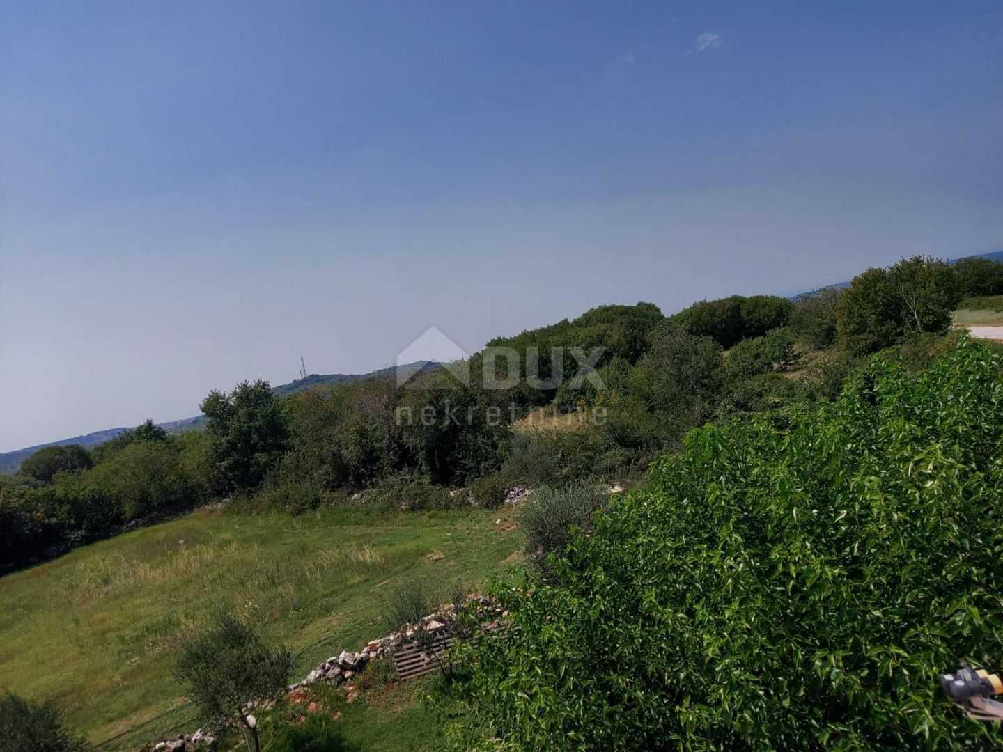 Land in Kanfanar, Istarska Zupanija 10872581