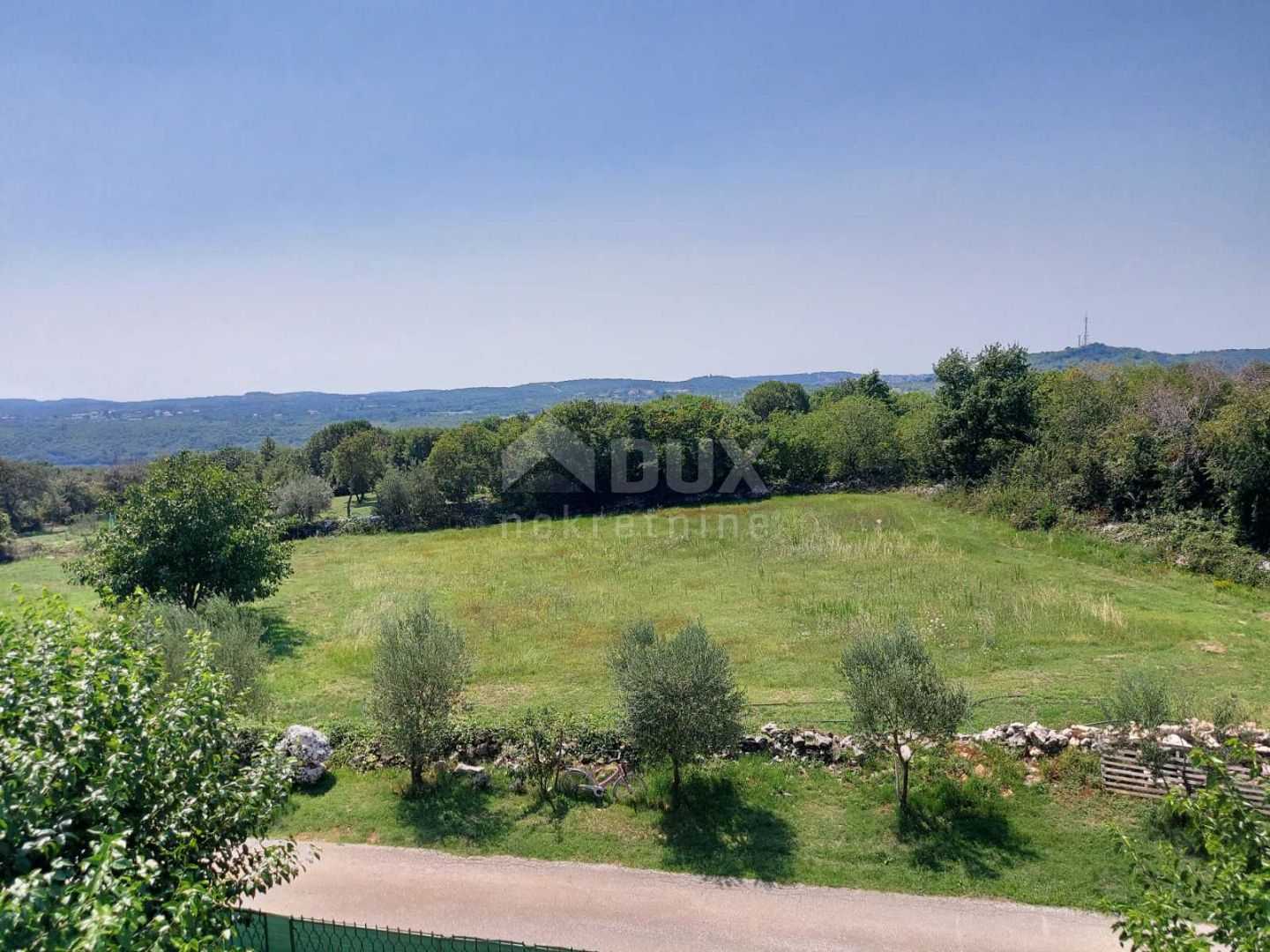 Land in Kanfanar, Istarska Zupanija 10872581