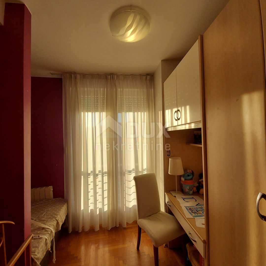Квартира в Rijeka, Primorsko-goranska županija 10872703
