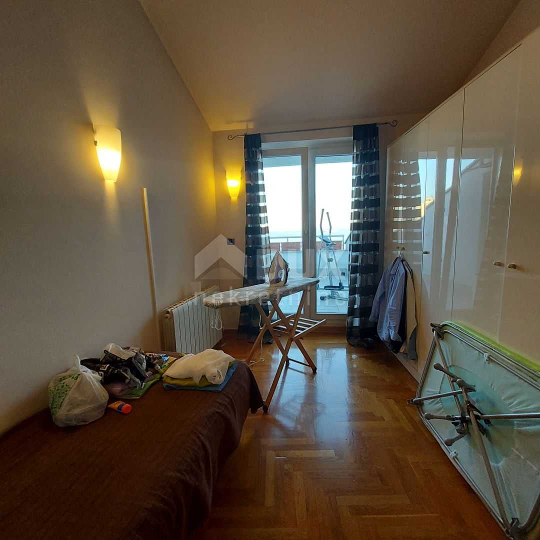 Квартира в Rijeka, Primorsko-goranska županija 10872703