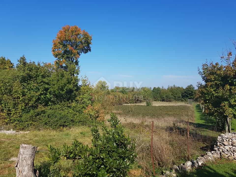 Tanah di Nedescina, Istarska Zupanija 10872840