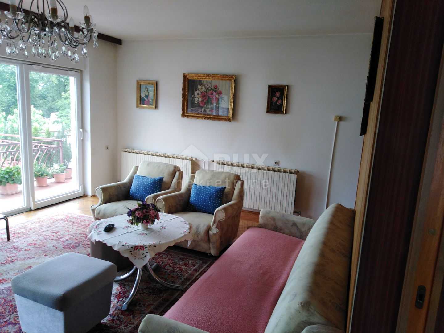 房子 在 Matulji, Primorsko-goranska županija 10872993