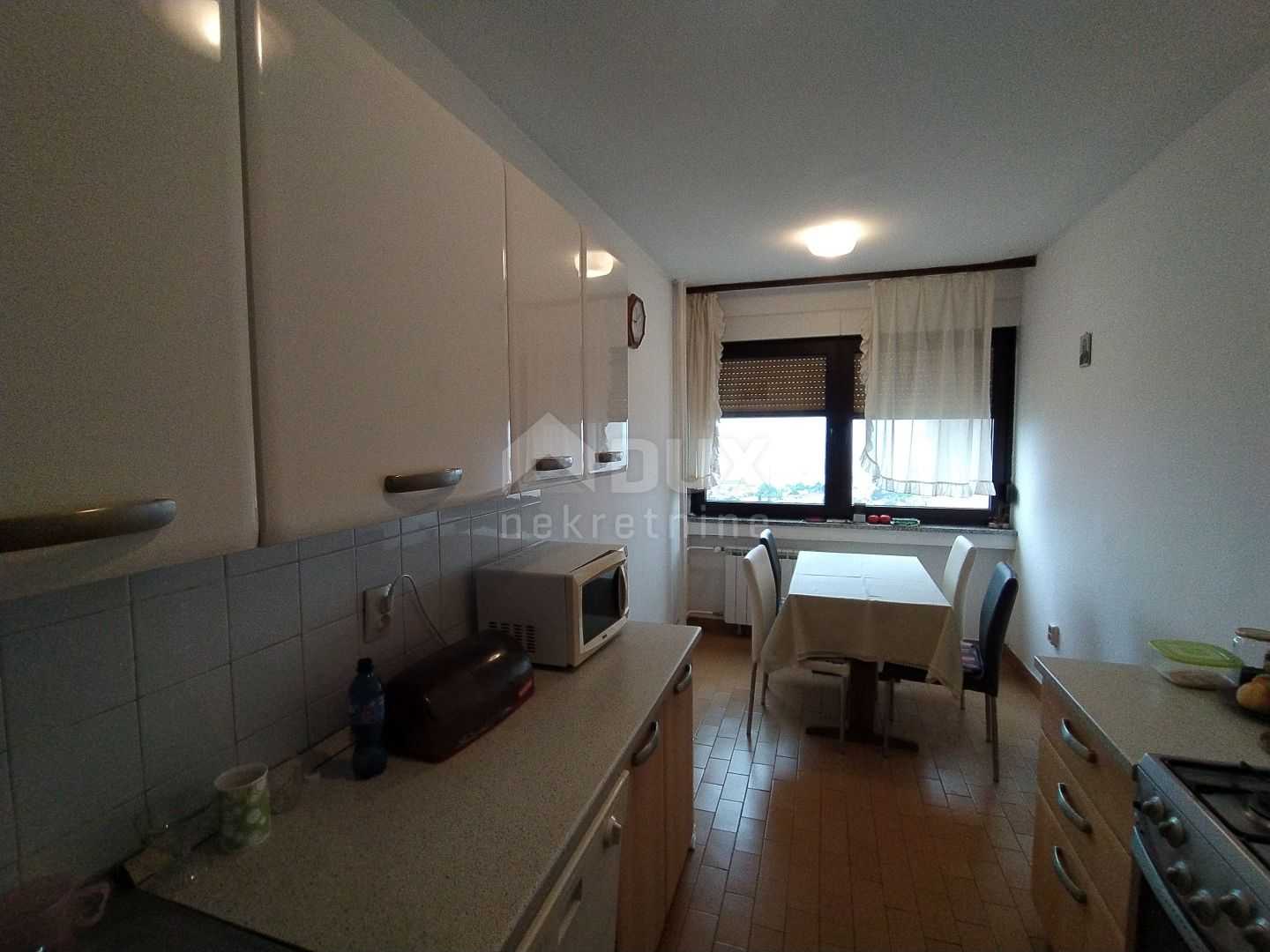 Condominium in Drenova, Primorsko-Goranska Zupanija 10873021