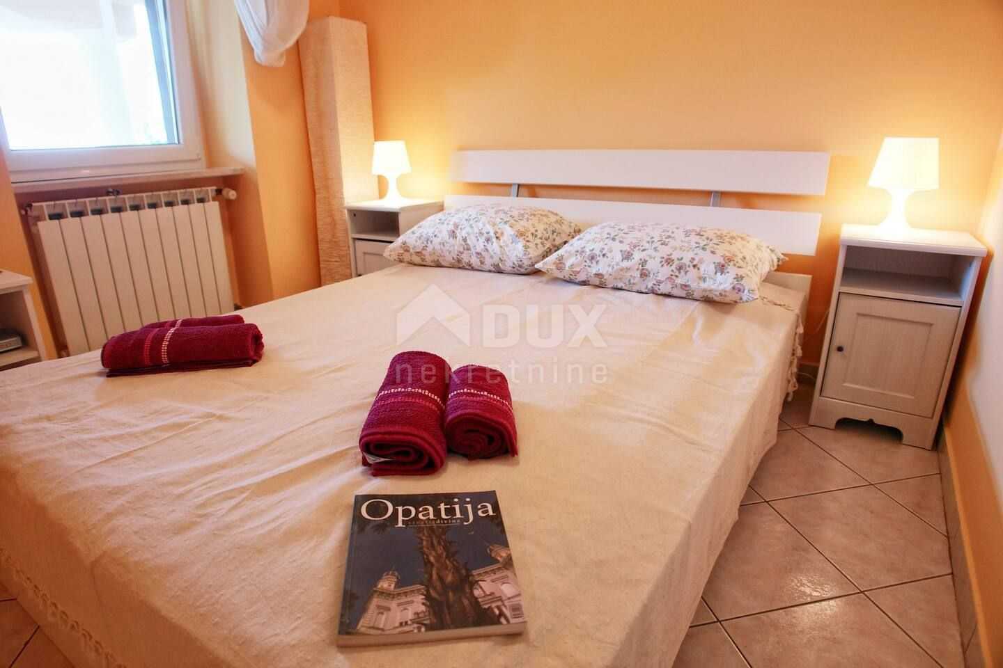 жилой дом в Opatija, Primorje-Gorski Kotar County 10873095