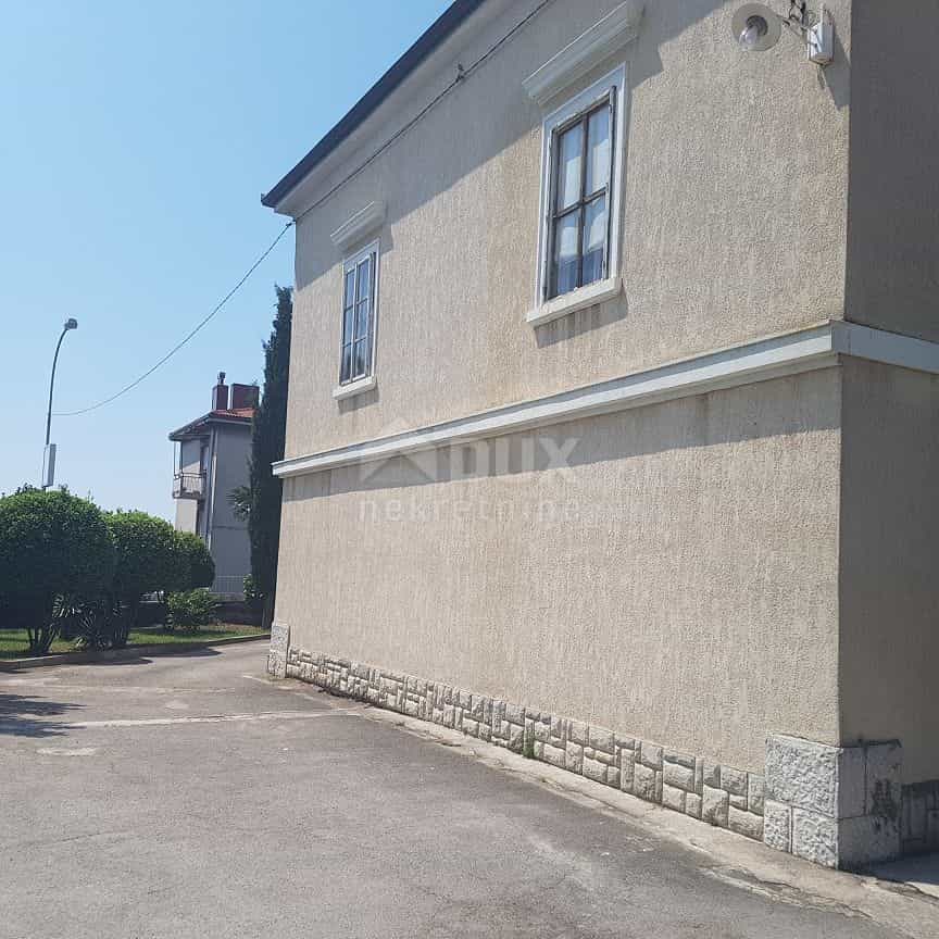 rumah dalam Viskovo, Primorsko-Goranska Zupanija 10873329