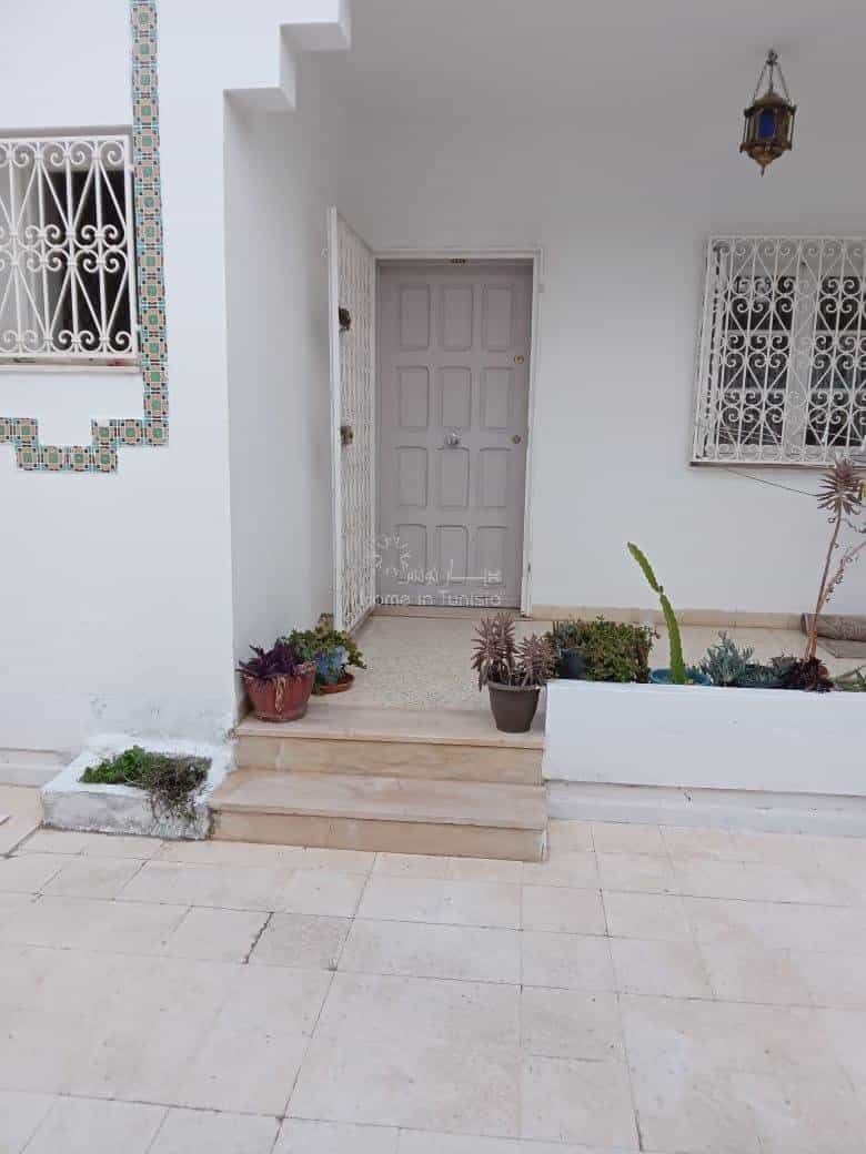 Condominium in Tunis, Tunis 10873333