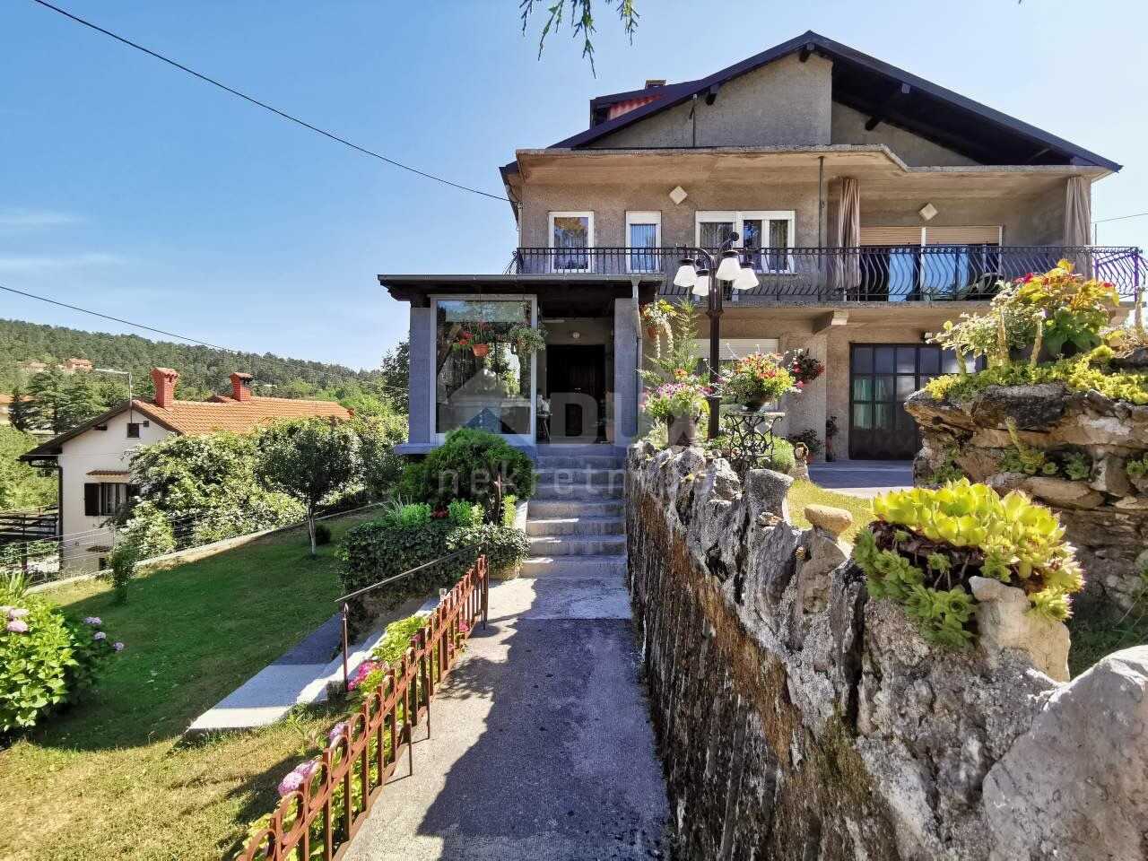 Будинок в Klana, Primorsko-Goranska Zupanija 10873345