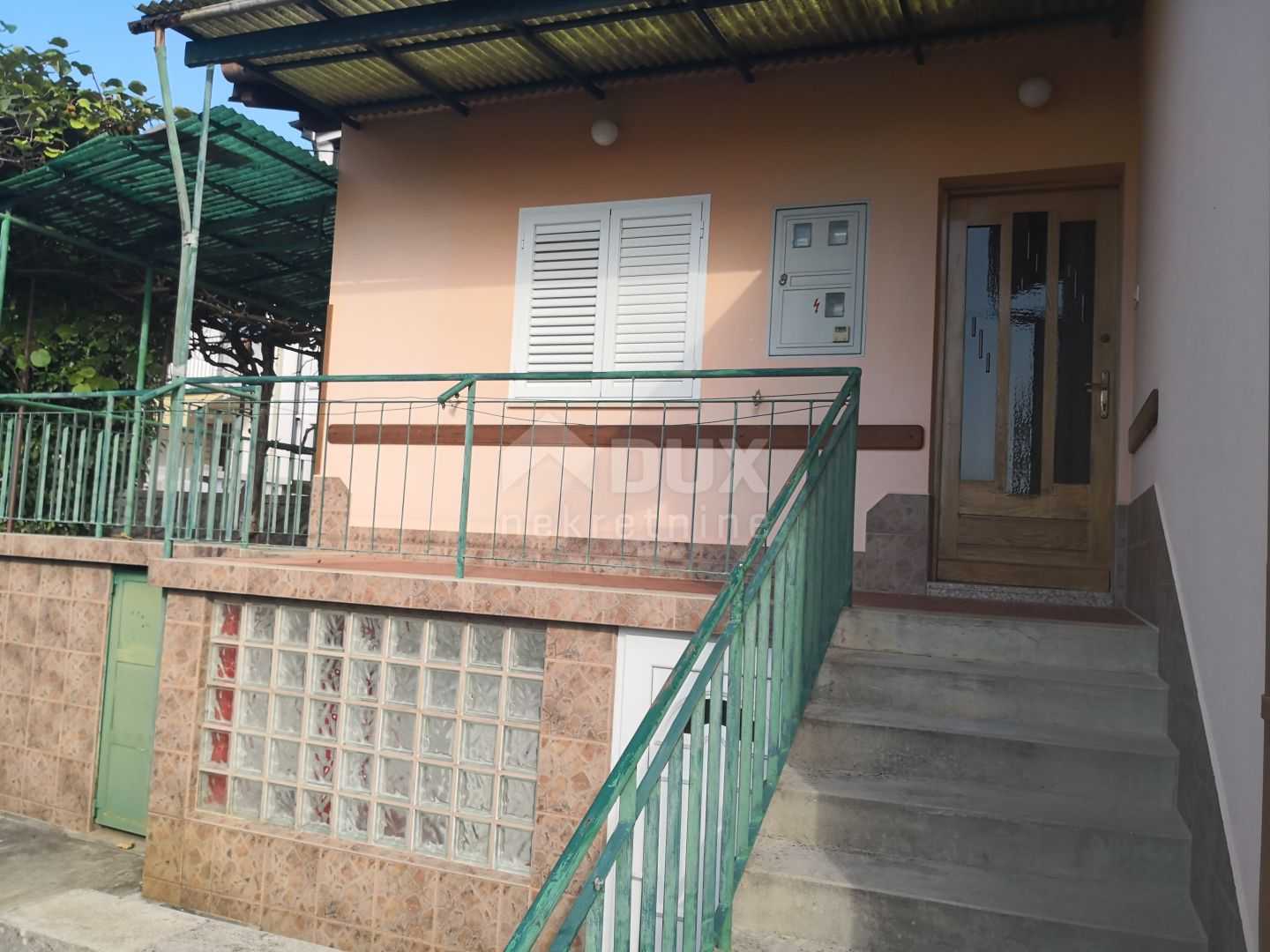 House in Icici, Primorsko-Goranska Zupanija 10873371