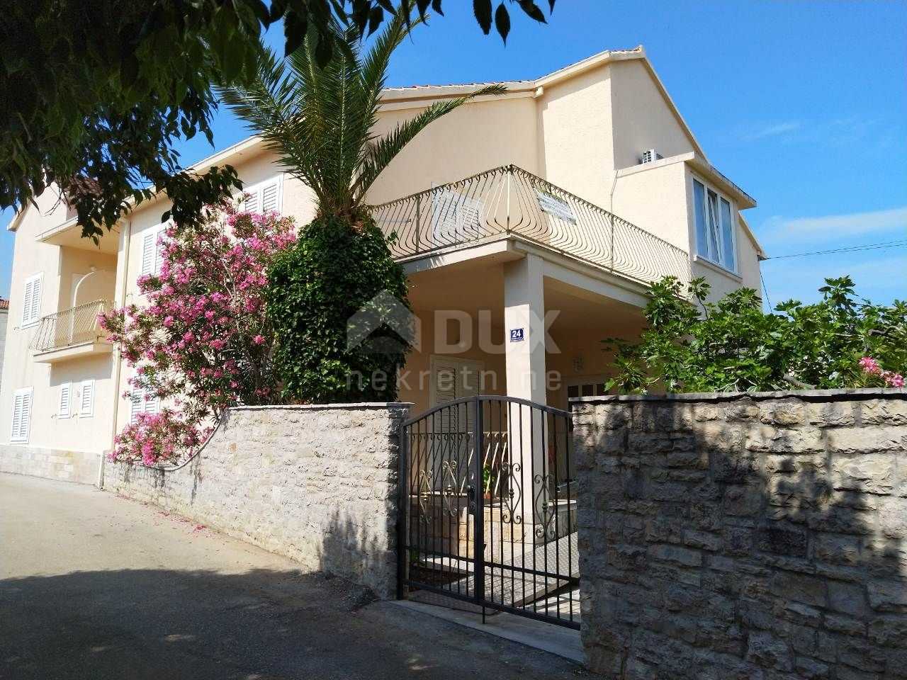House in Supetar, Split-Dalmatia County 10873455