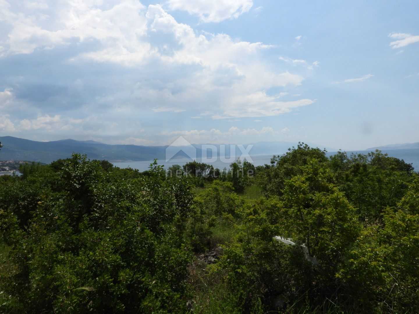 Γη σε Novi Vinodolski, Primorje-Gorski Kotar County 10873488