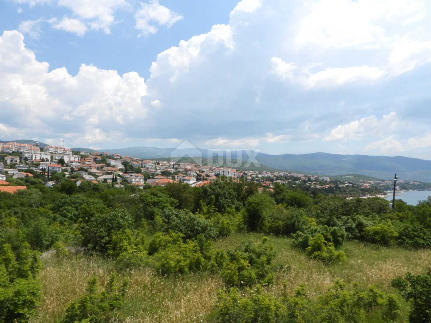 土地 在 Novi Vinodolski, Primorje-Gorski Kotar County 10873488