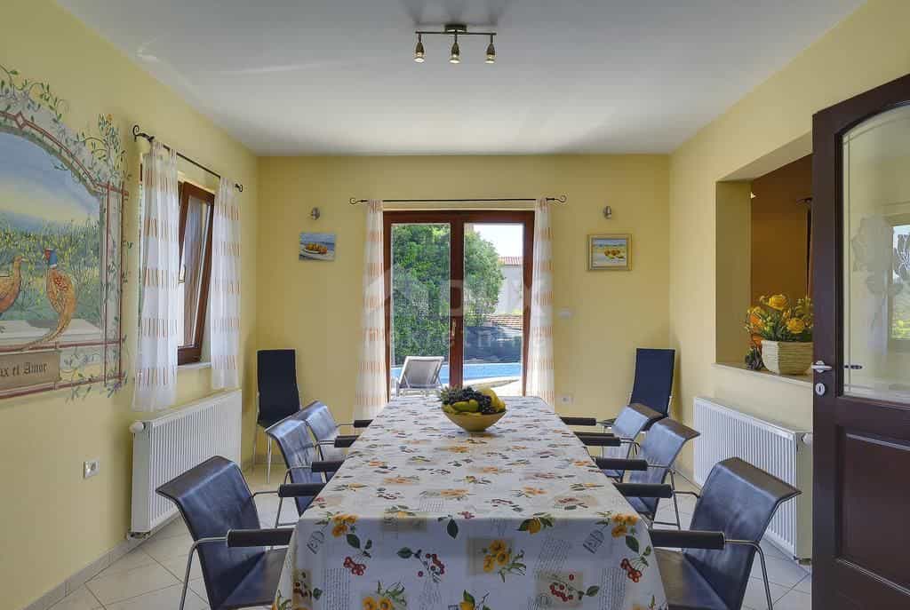 House in Medulin, Istria County 10873495
