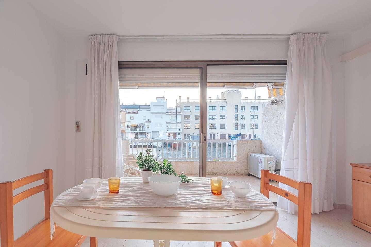 Condominium dans El Grao, Catalogne 10873505