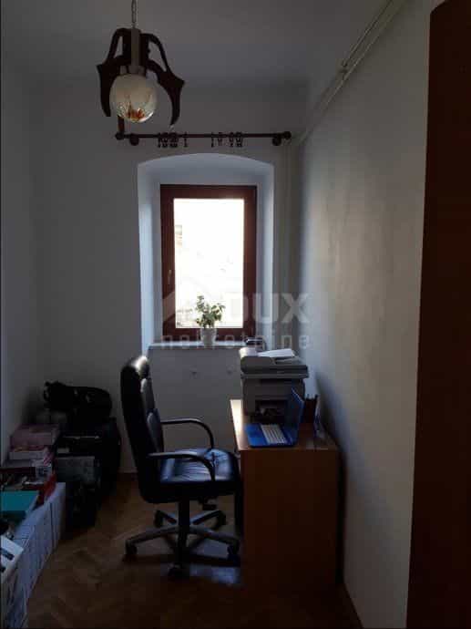 公寓 在 Rijeka, Primorsko-goranska županija 10873516