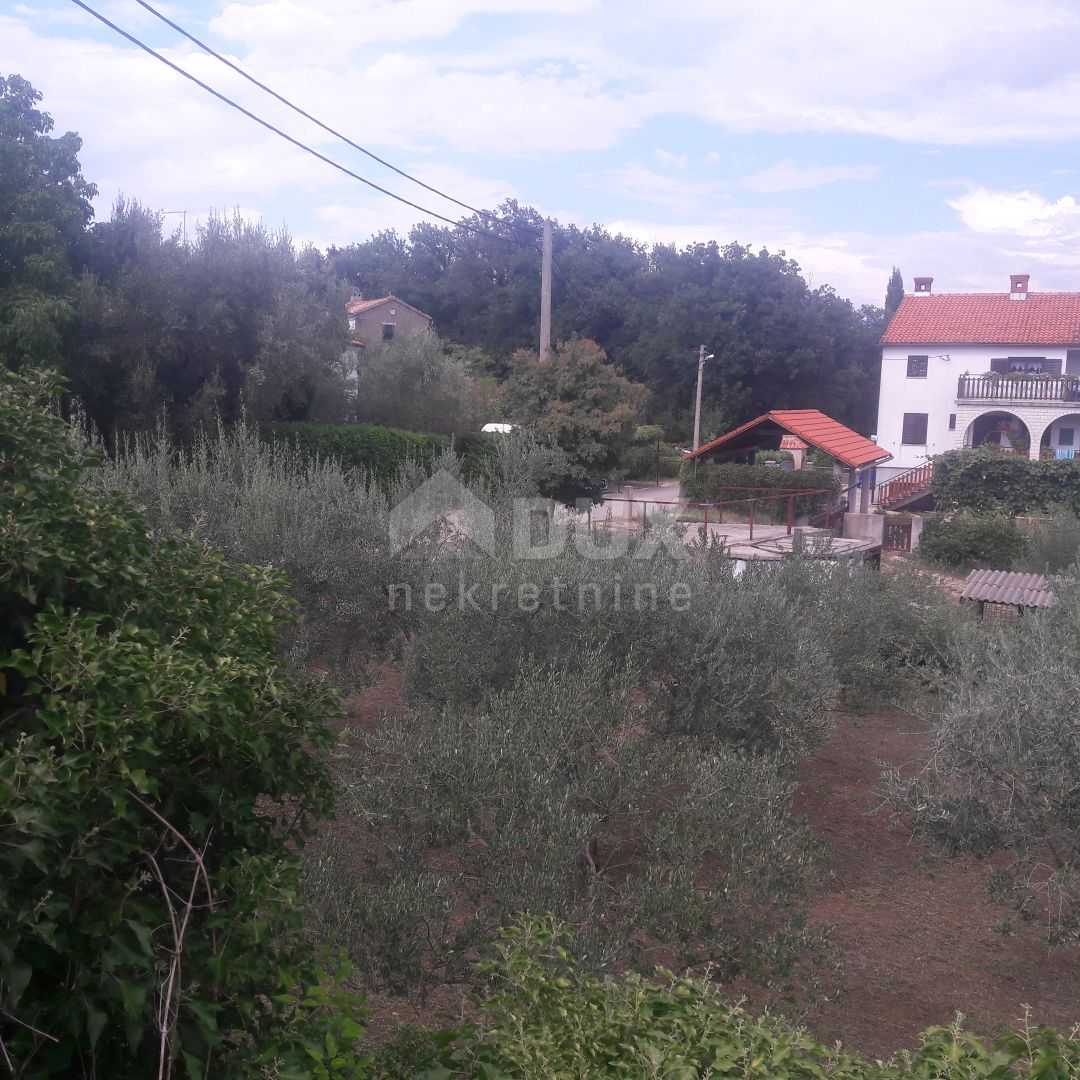 Maa sisään Vrbnik, Primorsko-Goranska Zupanija 10873520