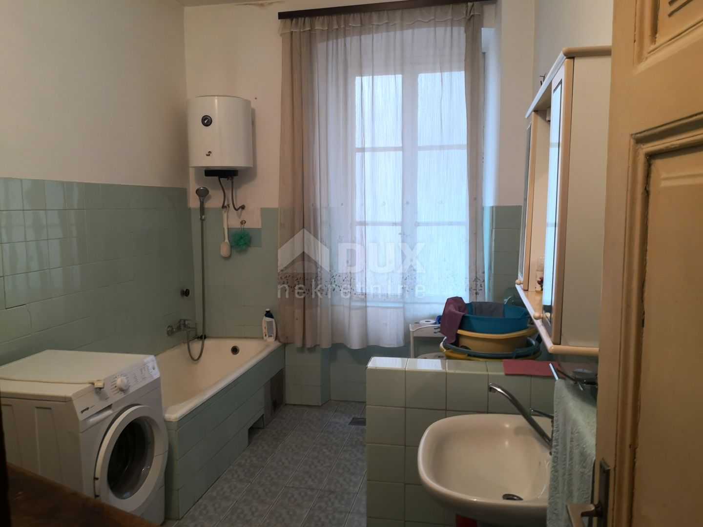 Condominium in Rijeka, Primorsko-goranska županija 10873591