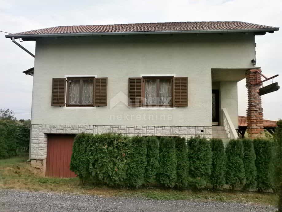 Huis in Koetina, Sisacko-Moslavacka Zupanija 10873656
