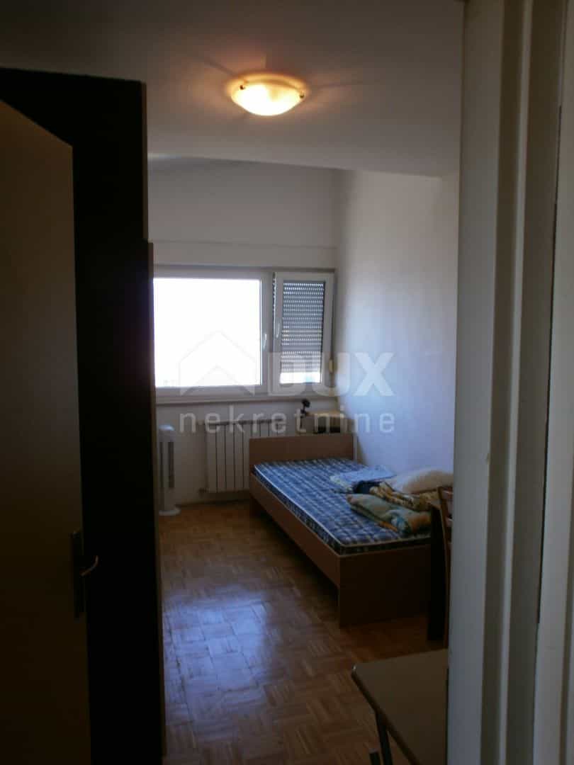 公寓 在 維斯科沃, 濱海邊疆區-山區祖帕尼婭 10873676