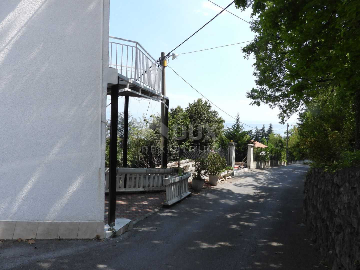 rumah dalam Ičići, Primorje-Gorski Kotar County 10873679