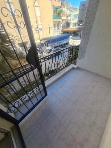 Condominium in Fevzipasa, Aydin 10874047