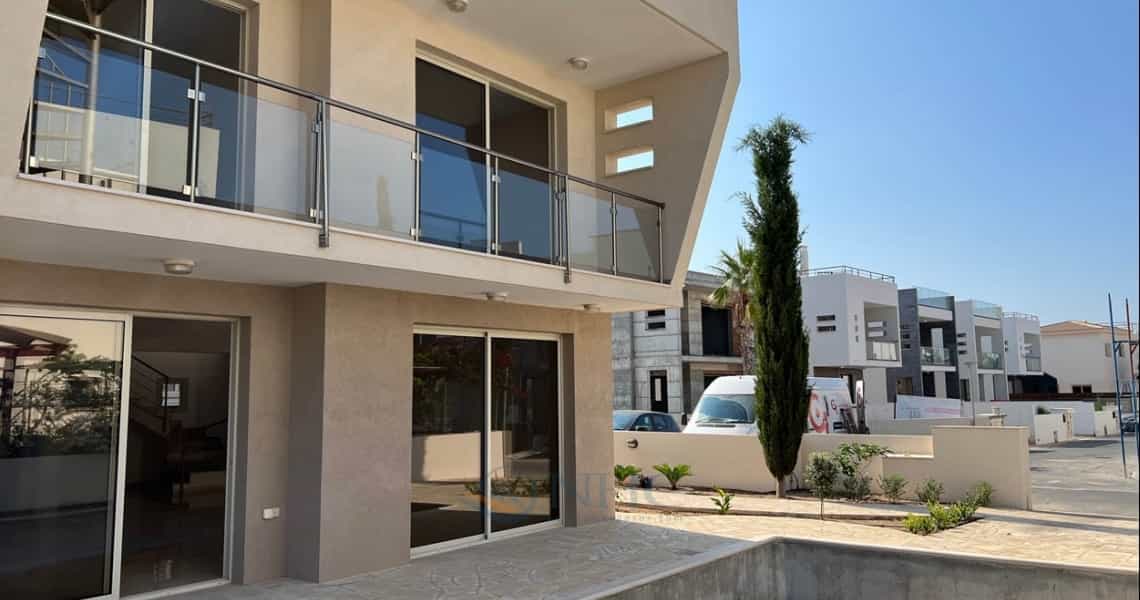 Condominium dans Empa, Paphos 10874295