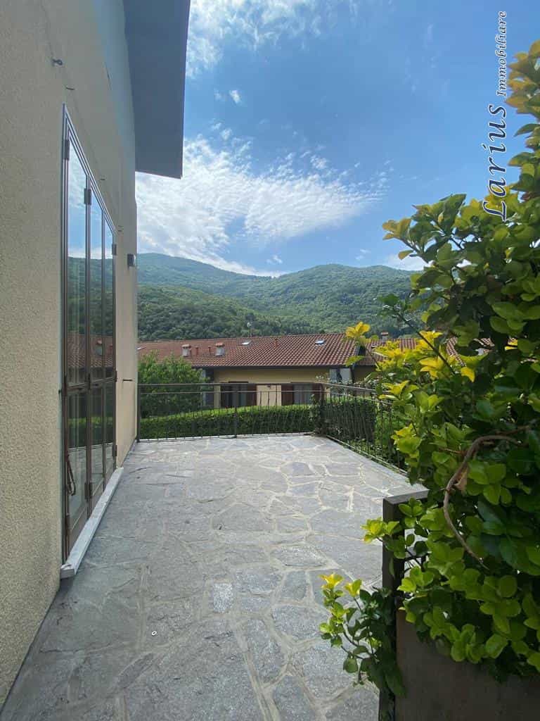 House in Pumenengo, Lombardy 10875842