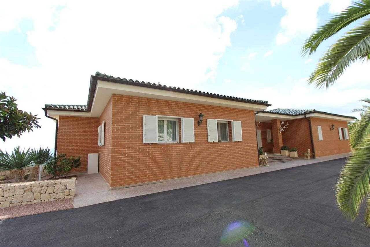 House in Altea, Valencia 10876659