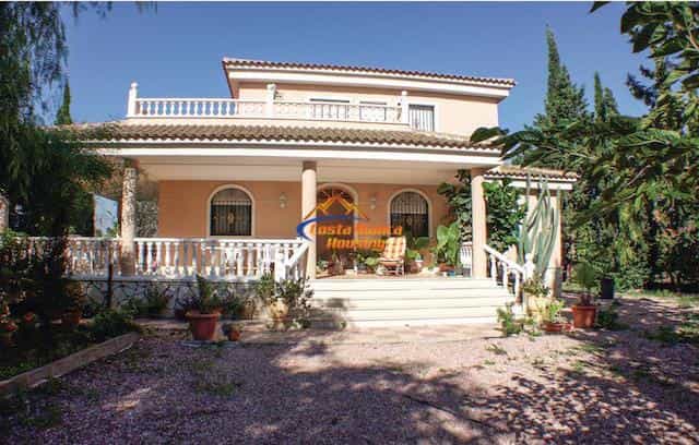 rumah dalam Casicas, Valencia 10876794