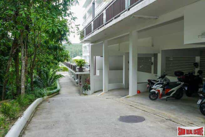 公寓 在 Kamala, Phuket 10878851