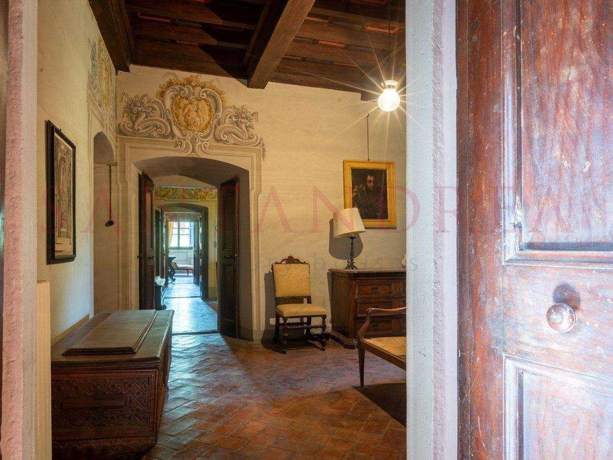 집 에 , Tuscany 10879165