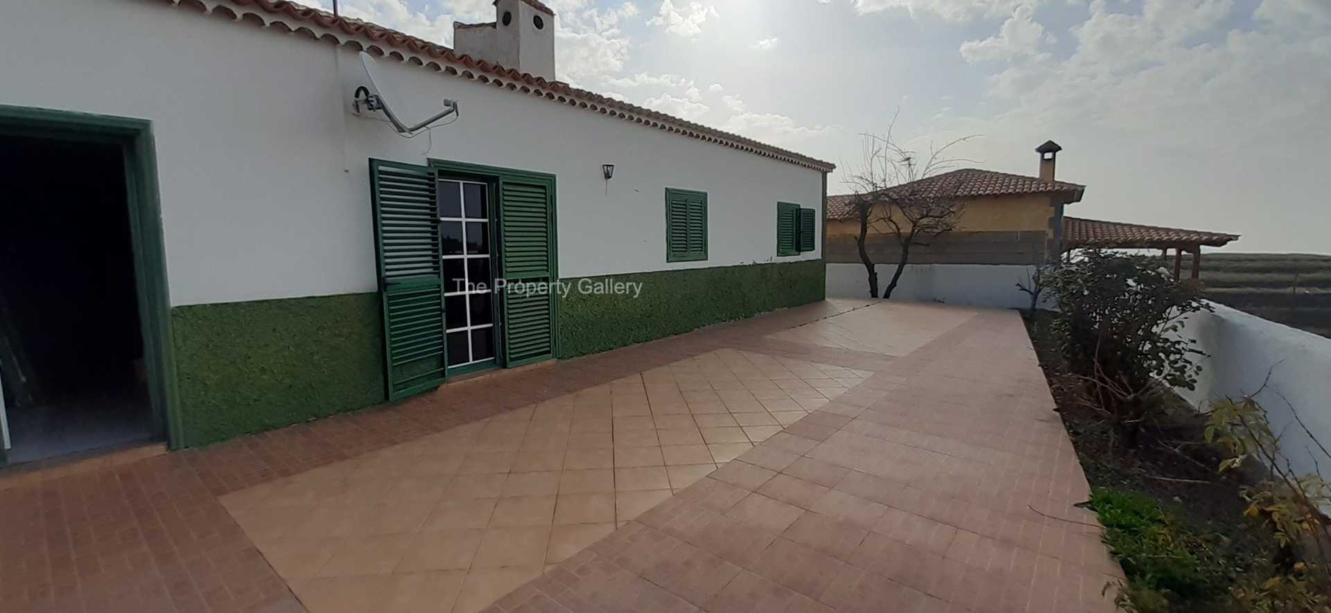 House in Escalona, Canary Islands 10879896