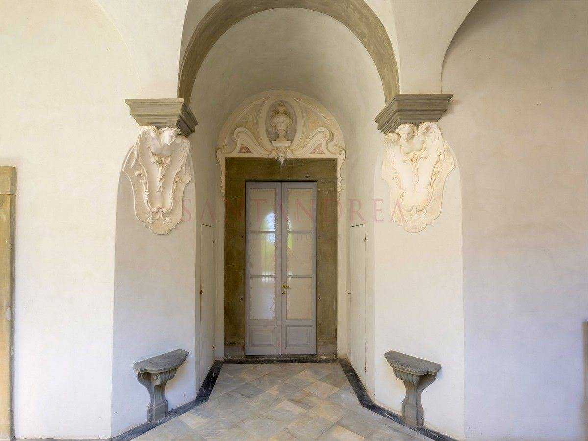 Talo sisään , Tuscany 10880710