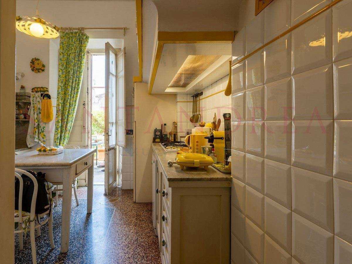 House in Viareggio, Tuscany 10880786