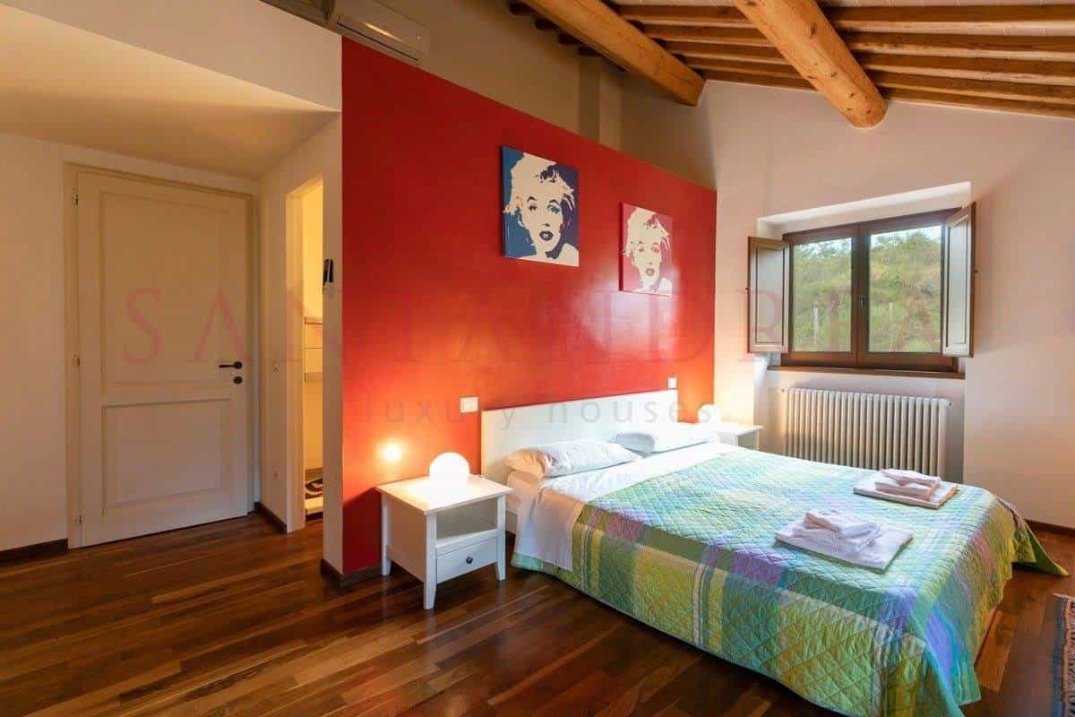 rumah dalam Pieve Santo Stefano, Tuscany 10880803