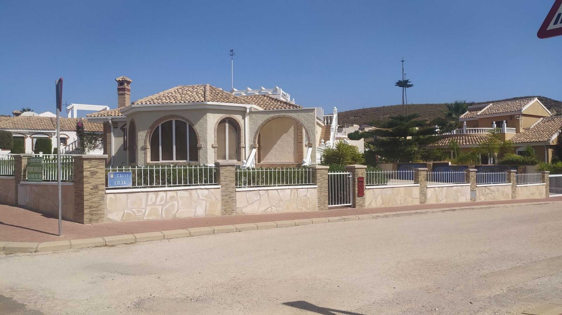 بيت في Mazarrón, Región de Murcia 10880870