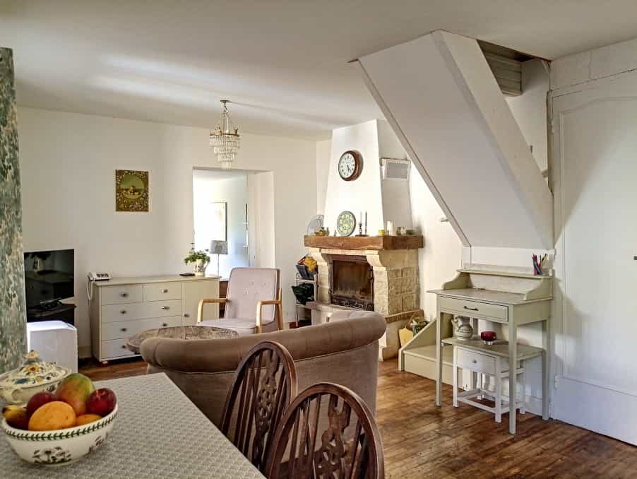 σπίτι σε Saint-Vincent-de-Cosse, Nouvelle-Aquitaine 10882349