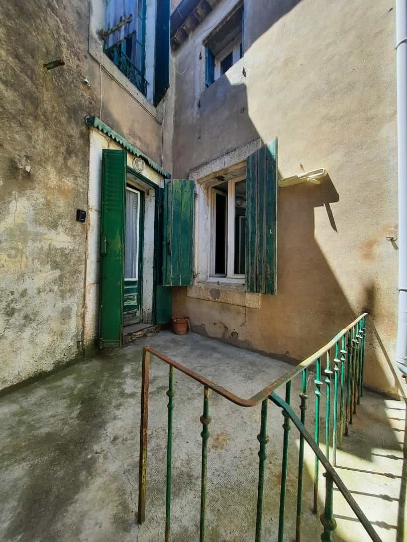 rumah dalam Saint-Genies-de-Fontedit, Occitanie 10883171