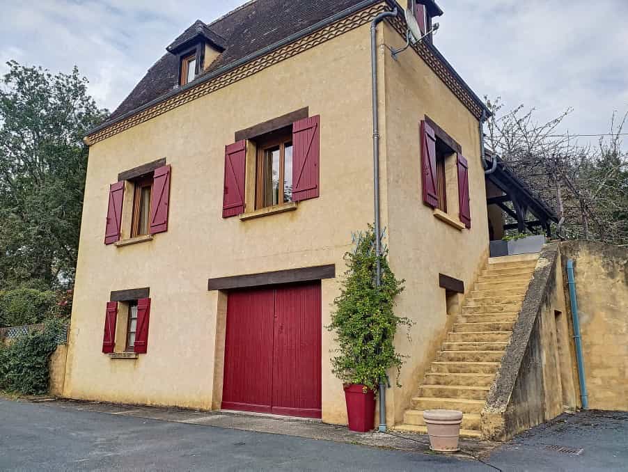 Rumah di Domme, Nouvelle-Aquitaine 10883886
