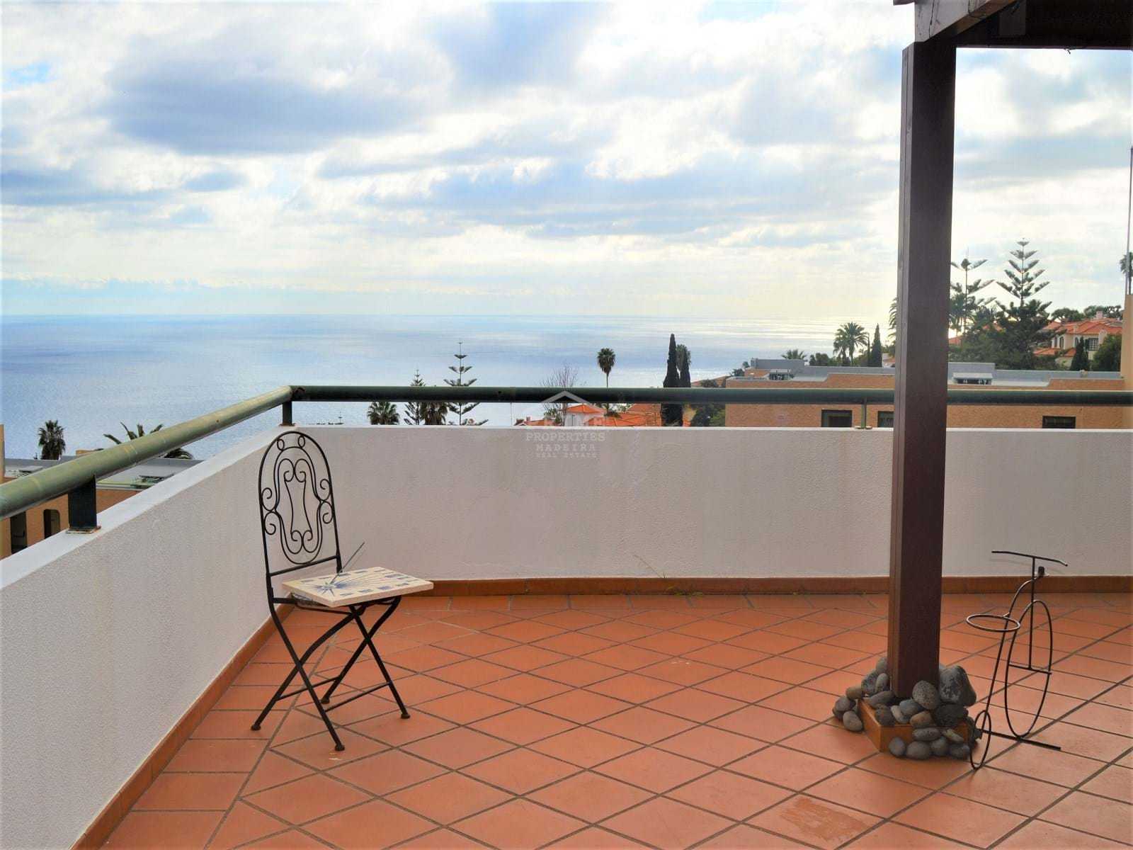 Condominium in Caniço, Madeira 10884018
